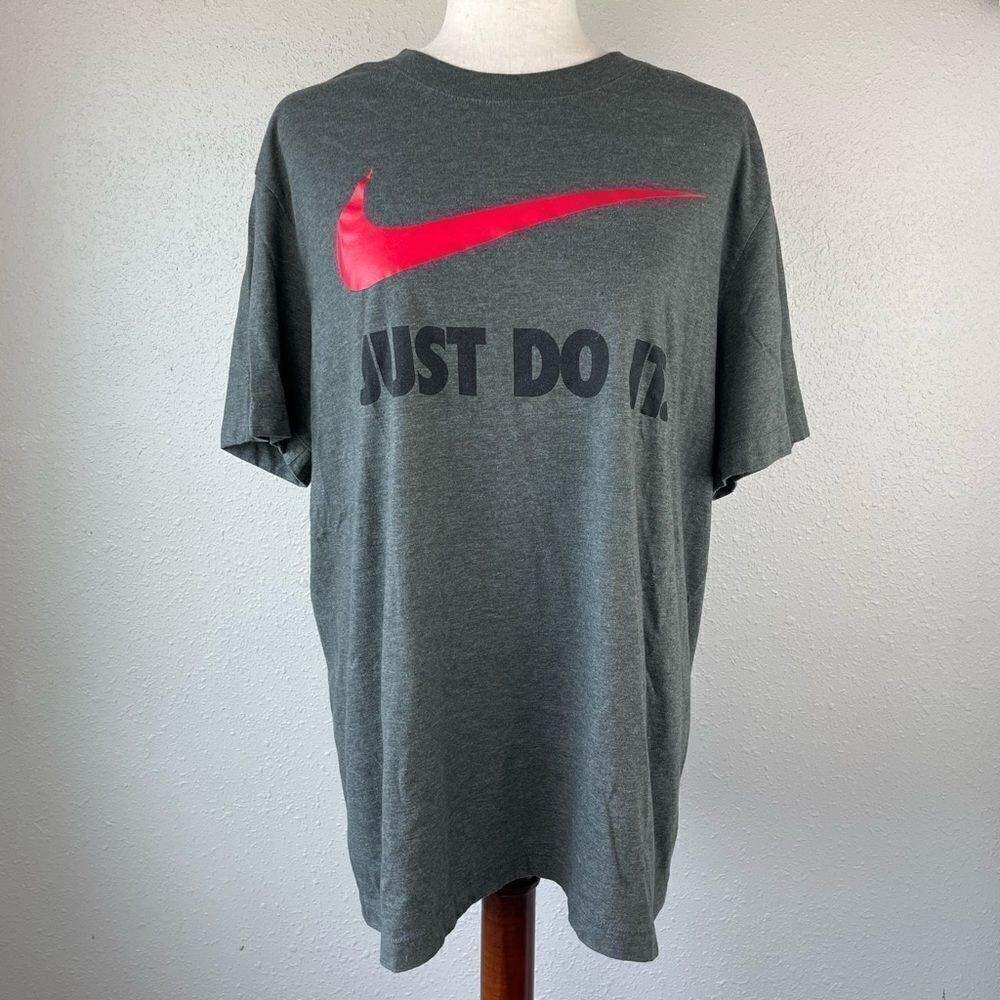 Nike Just Do It T-Shirt Size L EUC
